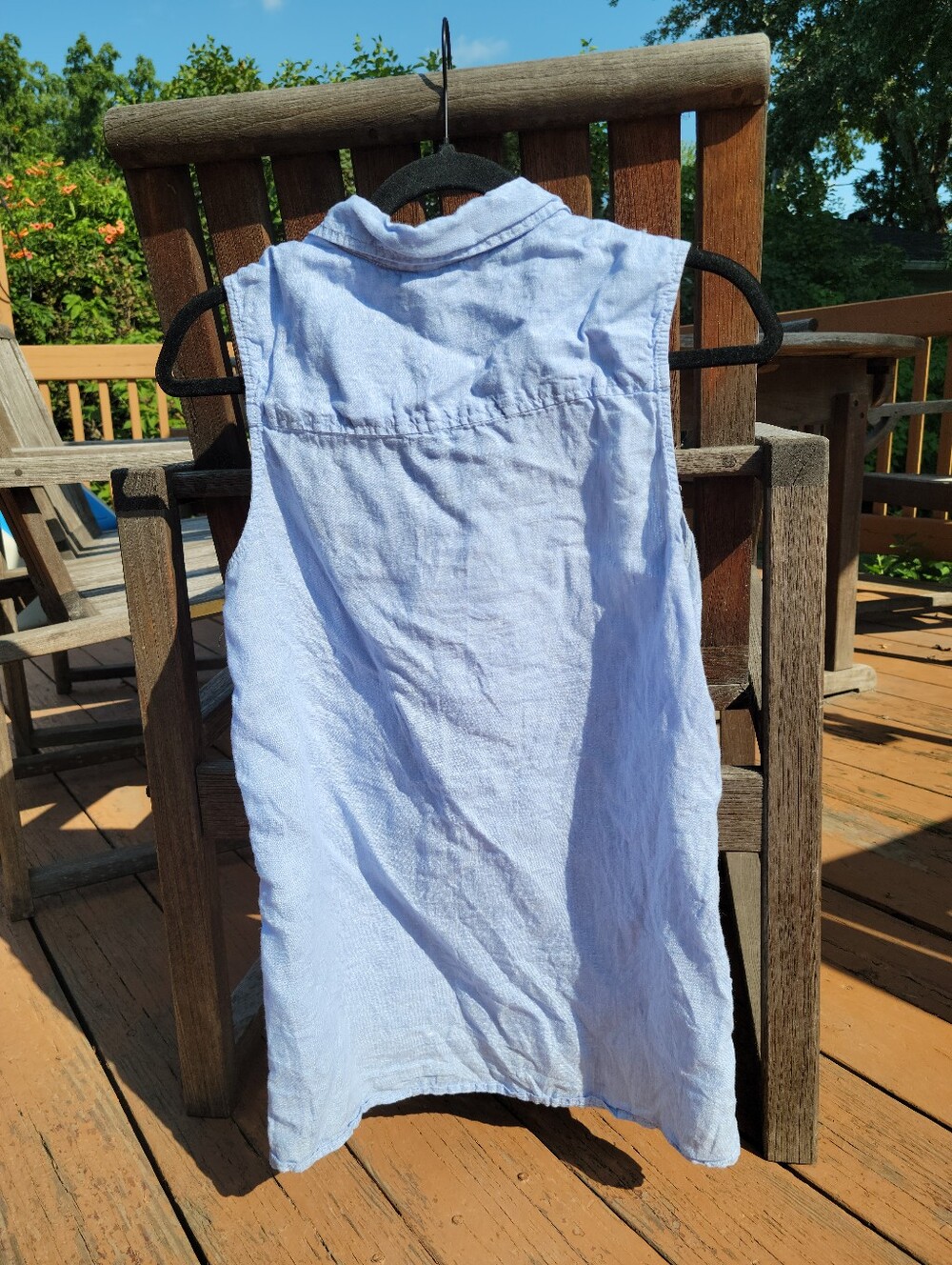 100% Linen Button Tank - Picture 2 of 2